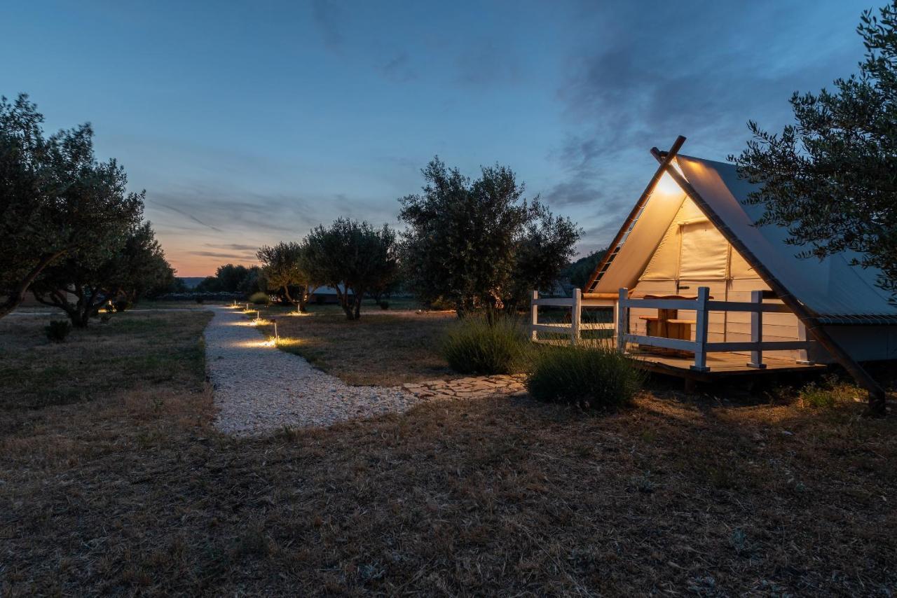 Kamp Marta Luxe tent 3*