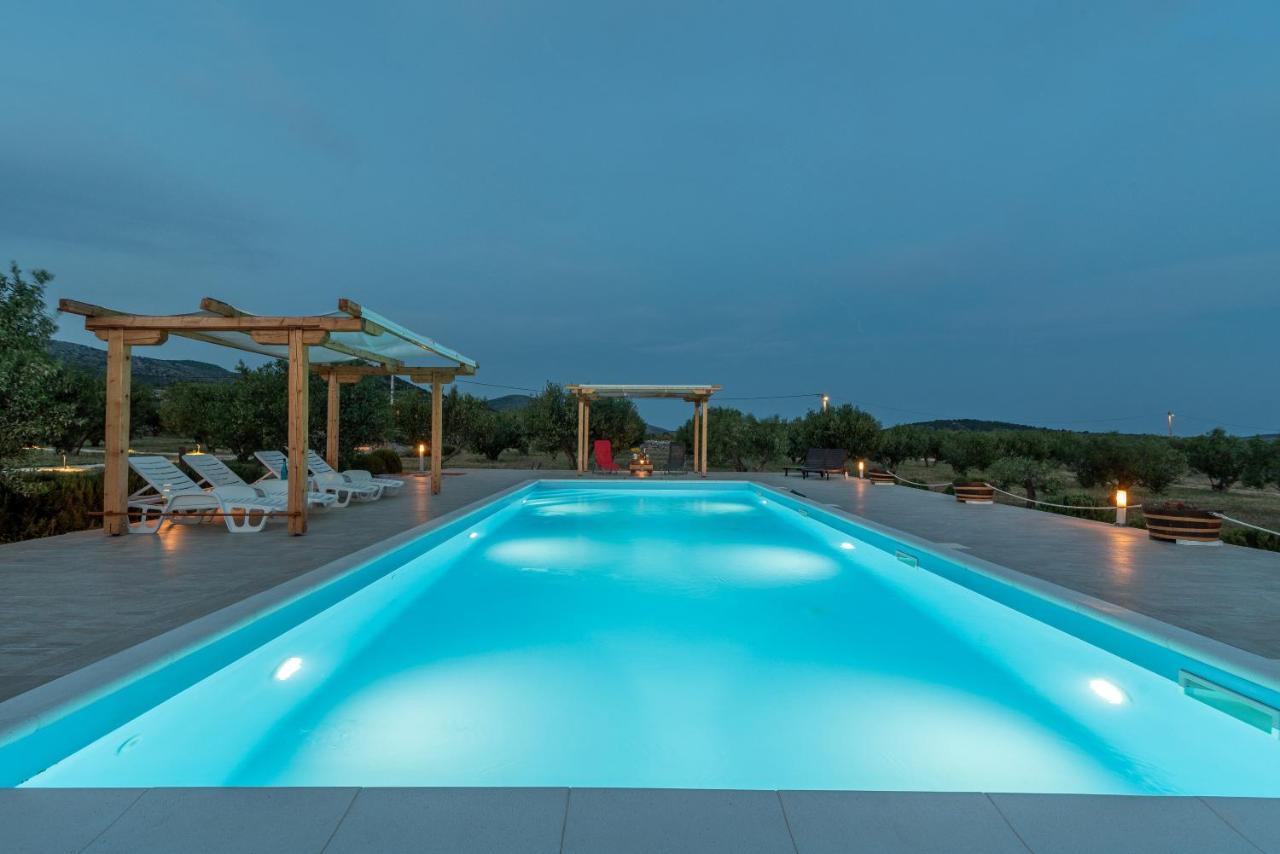 Kamp Marta Marina